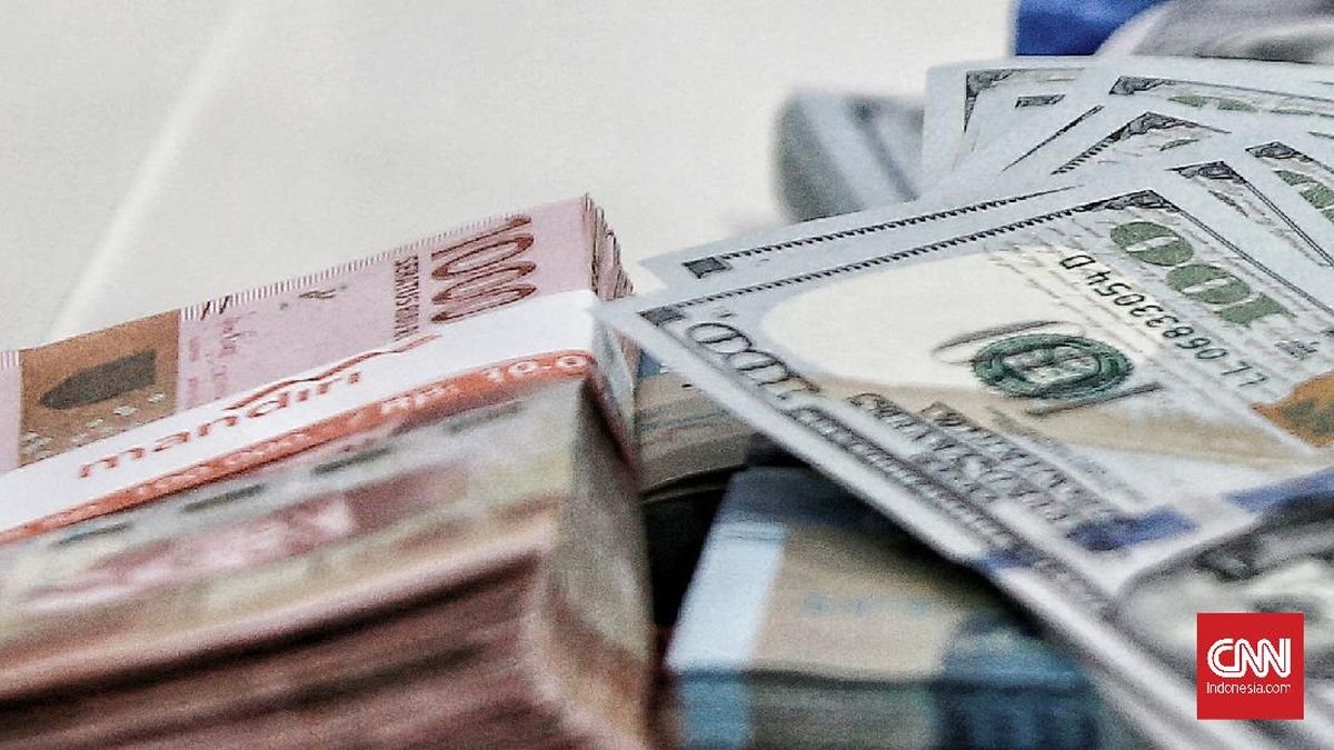 Rupiah Menguat Tipis Menjelang Rapat Dewan Gubernur BI, Tercatat Rp17.861 per Dolar AS 1