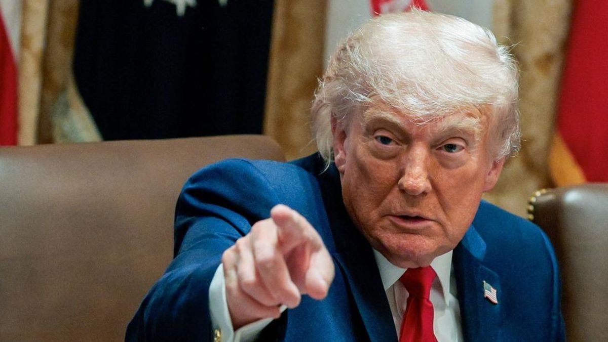 Trump Ancam Negara Pendukung Iran Akan Hadapi Sanksi Ekonomi Berat 1
