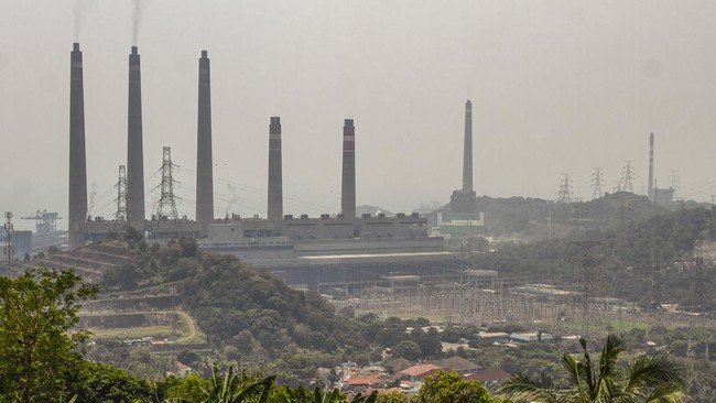 Kementerian ESDM Mulai Evaluasi PLTU Emisi Tinggi untuk Pensiun Bertahap 2